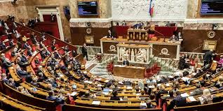 Eric dupond moretti, son avocat, s'exprime pour la première fois sur ce dossier, au lendemain de la sentence. Violences Sexuelles Le Seuil De Consentement Fixe A 15 Ans Le Point