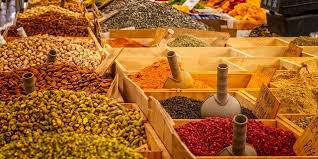 Perdagangan antarabangsa membawa maksud kegiatan jual beli diantara penduduk sesebuah negara dengan penduduk negara lain. Pengertian Perdagangan Hukum Dagang Etika Perdagangan Dan Klasifikasi Perdagangan