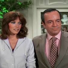 Pingel, hollywood reporter'a verdiği röportajda roberts'ın ölümünün kendisini yıktığını belirtti. Tanya Roberts And David Doyle In 2020 Charlie S Angels Charlies Angels Angel