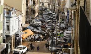 Ocho horas de retraso: qué sucedió para que la Generalitat tardara tanto en  lanzar la alerta por la DANA