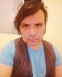 jules adrian (@julesvozmx) · Instagram 照片和视频