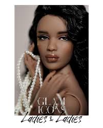 JAMIESHOW FASHION DOLL GLAMOUR SHOT