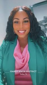 Kelly Bardeau's Instagram, Twitter & Facebook