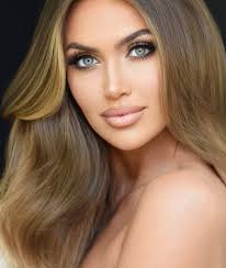 𝗦𝗣𝗢𝗧𝗟𝗜𝗚𝗛𝗧