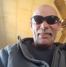 Who are licensed plumbers in Cowley county that can fix a water leak?