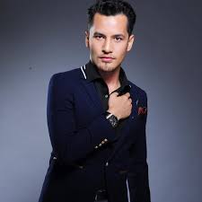 Pihak label dan manajemen memastikan pertengakaran antara dato aliff syukri dengan baby shima bukan gimmick. Biodata Dato Aliff Syukri Raja Kosmetik Malaysia Azhan Co