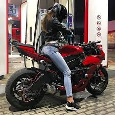 Pin By Johan Aliaga Vilchez On Motorad Motorcycle Women Biker Girl Motorcycle Girl