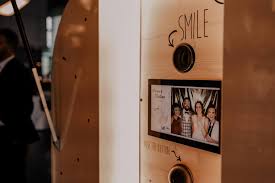 So findet ihr den richtigen anbieter. Photobooth Highlight Die Besondere Hochzeits Fotobox Von Hapymio