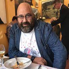 Somer sivrioğlu eşini aldattığı editör sevgilisi kimdir? Masterchef Somer Sef Somer Sivrioglu Boyu Kac Biyografi Sitesi