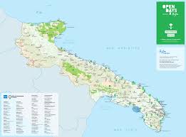 Una meraviglia della natura da scoprire con lentezza percorrendo uno degli itinerari che si snodano lungo una delle più belle zone della regione. Uffici Di Informazione Turistica