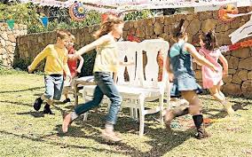 Idea In Between Dances Or Somewhere In Wedding Have All Kids And Or Adults Who Would Like To Play Do A Round Of Mus Kids Party Games Musical Chairs Kids Party