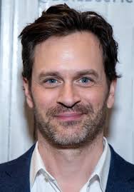 Tom Everett Scott