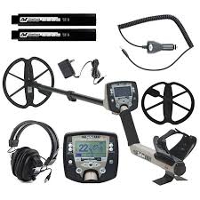 Top picks related reviews newsletter. Minelab Safari Pro Pack Metal Detector Special With Minelab 12v Nimh Car Charger Underwater Metal Detector Metal Detector Reviews Metal Detector