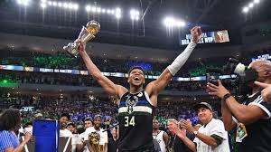 Giannis antetokounmpo heard all the jokes last year when his little brother, kostas, won a ring with the los angeles lakers. Dsze0lj4uxvjfm
