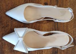 È davvero fondamentale trovare delle scarpe da sposa comode ma belle, perché allo stile non bisogna mai rinunciare! Scarpe Sposa 2020 Di Gran Tendenza La Punta Chiusa