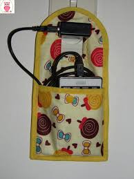Pochette Etui Porte Chargeur Pour Telephone Etuis Mini Sacs Par Xatrynepatchwor Projets De Couture Debutants Tutos Couture Accessoires Artisanat De Couture