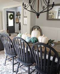 Pin By Prevost On Fall Halloween Ideas Farmhouse Style Dining Room Farmhouse Dining Room Farmhouse Dining