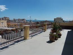 Scopri subito i numerosi annunci di appartamenti in vendita a manfredonia proposti da tecnocasa.it! Case A Manfredonia In Vendita E Affitto Risorseimmobiliari It