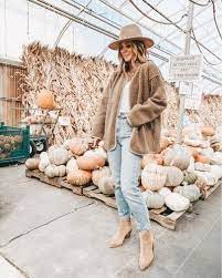 Light Brown Jacket Hat And Shoes Outfit Inspo Fall Autumn Winter Fashion Fall Winter Outfits