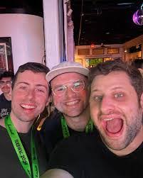 Jake Diamond's Instagram, Twitter & Facebook