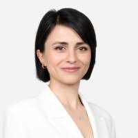 300+ “Jones” profili