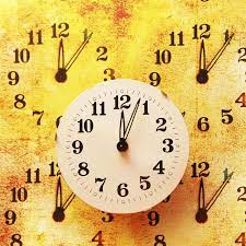 Les horloges ne donnent pas seulement l'heure. Que Signifient Les Heures Miroirs Inversees 12h21 13h31 14h41 Etc Wemystic France Heures Miroir Inversees Heures Miroir Heure Miroir Signification
