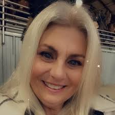 Where are the wives and girlfriends of racers in Valdosta?