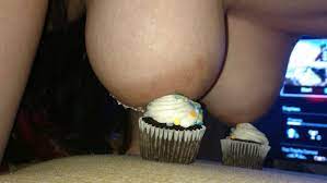 Porn cupcake