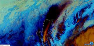 The emissions indicate that the magma is moving upwards. Volcano Eruption Taal Volcano In The Philippines Erupts It Sends Ash 15km High Into The Atmosphere Creating An Apocalyptic Display Of Raw Power Of Nature Severe Weather Europe