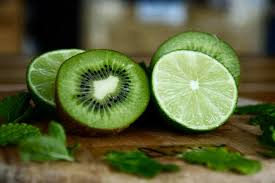 Tienen un facebook que solo escriben en inglés?? Kiwi Limon La Fruteria Posts Facebook