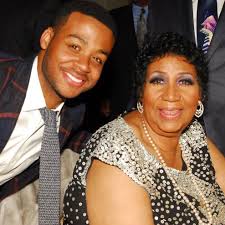 10 years ago, Ms. @arethafranklin asked to meet me after she heard my  playing at the Monk Competition (@hancockinstitute). She asked for my info,  and a week later, she gave me a