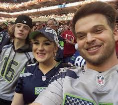 Jennifer Harstad's Instagram, Twitter & Facebook