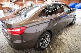 Maybe you would like to learn more about one of these? Foto Lada Vesta Signature Ar Putea Fi Cea Mai IeftinÄ LimuzinÄ Din Lume