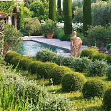 Dreaming Of France I Was Lucky Enough To Shoot This Amazing Private Garden In St Remy Provence Desi In 2020 Australian Garden Design Landscape Design Amazing Gardens