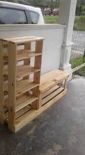 Beli palet kayu online berkualitas dengan harga murah terbaru 2021 di tokopedia! Rak Kasut Bangku Panjang Dapat Seni Kayu Pine Pallet Facebook