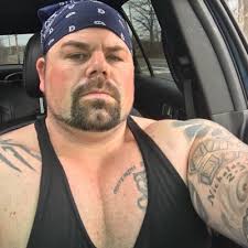 Mike Montello's Instagram, Twitter & Facebook