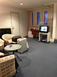 Save up to 15% per month, plus get up to 1 month free on specially marked self storage units when you call or reserve online today. Cheap Worn Out Looking Motel Furniture 80s Tv Set Picture Of Ema House Hotel Suites Zurich Tripadvisor