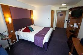 The staff are very accommodating special thanks to frequently asked questions about premier inn dubai international airport hotel. Canal Boat Approaching Picture Of Premier Inn Stratford Upon Avon Waterways Hotel Stratford Upon Avon Tripadvisor
