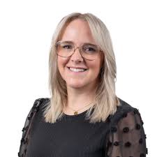 Meet our team of BSL Interpreters