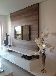 L'idée du papier peint sur un pan de mur avec des effet argenté est géniale. 20 Modern And Minimalist Tv Wall Decor Ideas Home Design And Interior Livingroominspiration Living Room Modern Living Room Tv Wall Apartment Living Room
