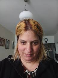 הייי אני מחפשת פופים/ מדפים/ כוורות/ שטיח (עדיף שטיח ילדים)/ ערסל לגן  תקשורת בפ"ת🙏🏻