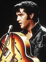 Designer Bill Belew, whose garb for Elvis Presley included jumpsuits,  leather garb, dies at 76