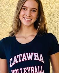 Kristy Flint's Instagram, Twitter & Facebook