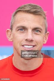 1,035 Steven Warnock Photos & High Res Pictures