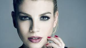 Emma mason (born 1986), scottish badminton player; Emma Marrone Tickets Fur 2021 2022 Tour Information Uber Konzerte Touren Und Karten Von Emma Marrone In 2021 2022 Wegow Deutschland