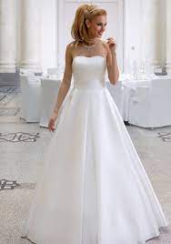 Jun 09, 2021 · beach: Hochzeitskleid Leonie