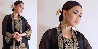 Music ayu ting ting sik asik. Bikin Lagu Baru Ini 5 Gaya Pemotretan Ayu Ting Ting Yang Cantik Memesona Merdeka Com