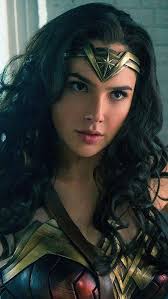 She had previously unofficially appeared as wonder woman in a photoshoot for seven nights magazine. 9 Gal Gadot Naughty Beauty Image 4 Arte Da Mulher Maravilha Diana Mulher Maravilha Fotos Da Mulher Maravilha