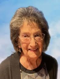 Rose Leos's Instagram, Twitter & Facebook