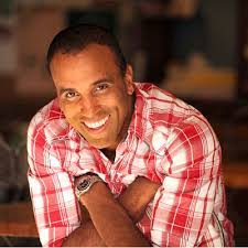 Jerry Pharr's Instagram, Twitter & Facebook